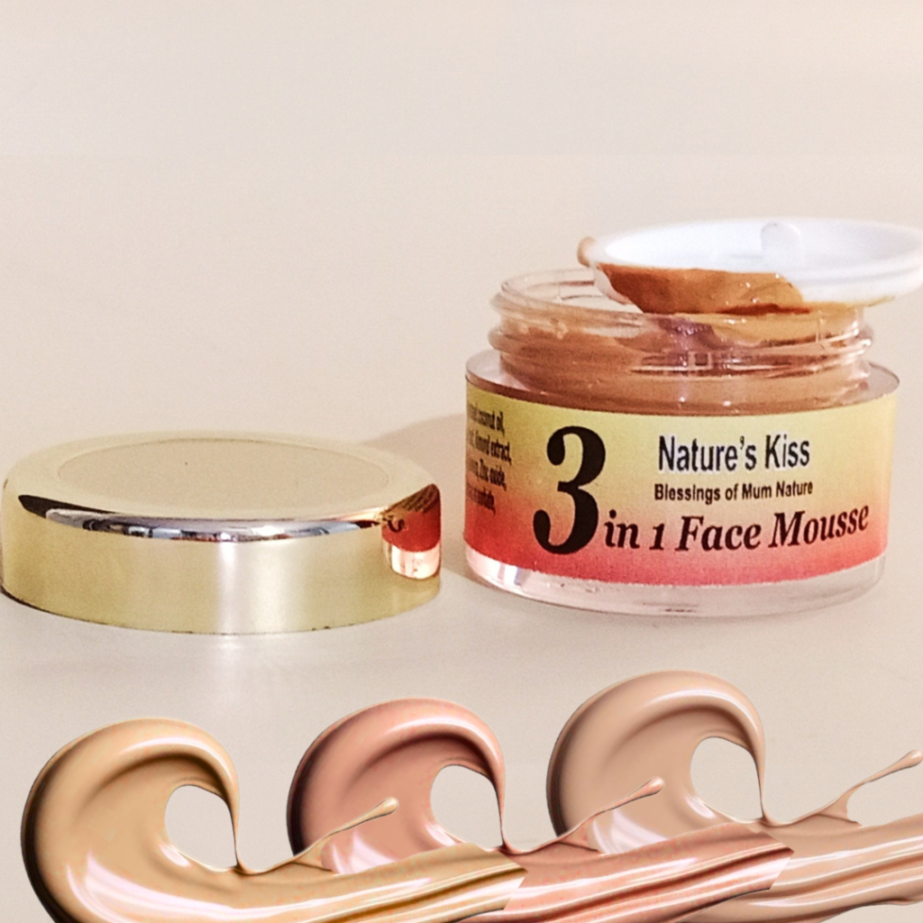 Nature's Kiss 3 in 1 Face mousse | Foundation cream